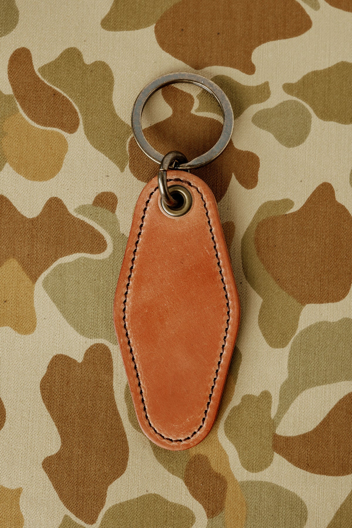 Motel Key Ring - Natural Shell Cordovan